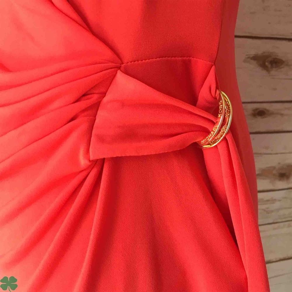 NWT Michael Kors Sleeveless Top Size Medium - Picture 5 of 11